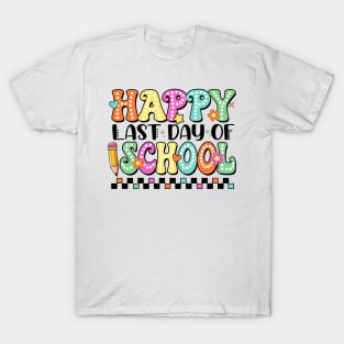 Groovy Happy Last Day Of School Teacher Student Graduation T-Shirt